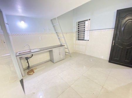 Phòng trọ giá rẻ tại phường 15 Tân Bình, 21m2