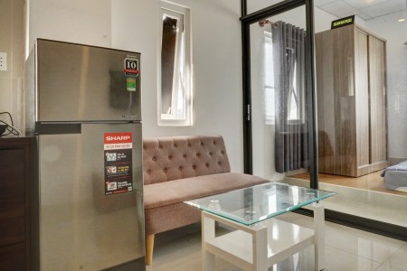 1Phòng ngủ/ studio full nội thất cửa sổ lớn nguyễn khoái quận 4, 40m2