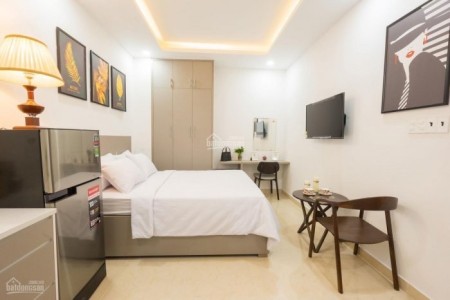 Quận 7 - Studio full nội thất cửa sổ lớn thoáng mát, 30m2