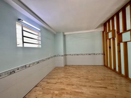 Cho thuê phòng giá rẻ, có gác Tân Bình!!!, 20m2