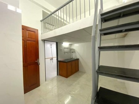Phòng trọ có gác thoáng mát giá siêu hạt dẻ gần ngay Coopmart Trường Chinh, 25m2