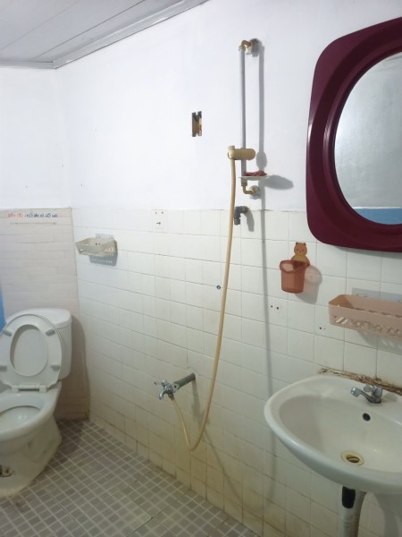 PHÒNG TRỌ GIÁ RẺ CÓ THANG MÁY DÀNH CHO SINH VIÊN TẠI TÂN BÌNH, 25m2