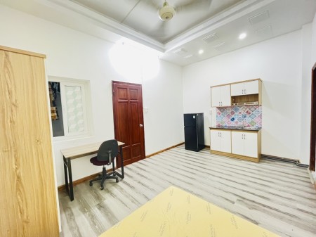 Cho thuê căn hộ giá rẻ ở Phạm Văn Bạch Tân Bình, 30m2