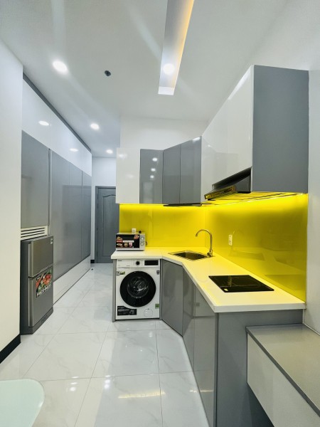 Quận 7 CHDV cao cấp, hiện đại, sang trọng đầy đủ nội thất, máy giặt riêng, 30m2