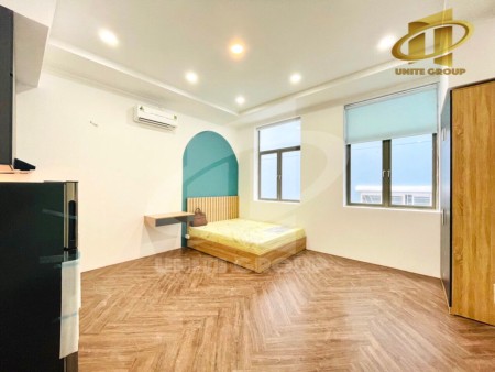 Quận 7 trống sẵn Studio mới tinh full nội thất cửa sổ rộng thoáng, 30m2