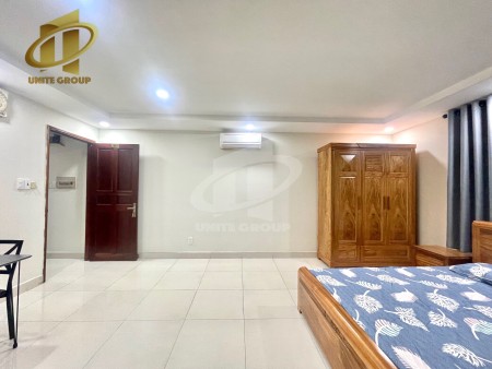 Căn hộ full nội thất mới 100% đẹp thoáng gần Crescent Mall quận 7, 30m2