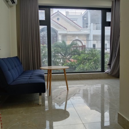 Studio full nội thất có cửa sổ nhỏ siêu to cực chill ngay LOTTE MART Quận 7, 20m2