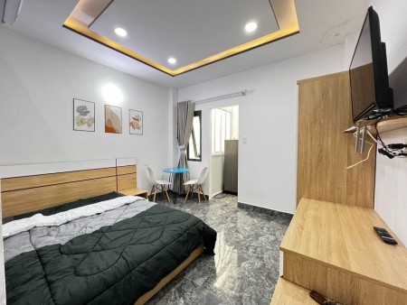 CĂN HỘ BAN CÔNG MỚI 100% ĐI ĐH VĂN LANG CHỈ 10 PHÚT., 27m2