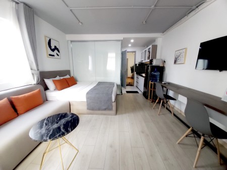 Căn hộ cao cấp đầy đủ tiện nghi có bồn tắm riêng tại trung tâm quận 4, gần cầu Ông Lãnh, 35m2