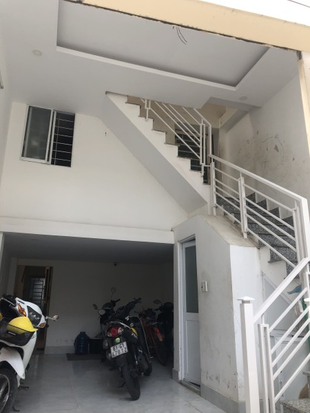 Cho thuê phòng trọ giá rẻ hẻm 1283 Huỳnh Tấn Phát, Q.7, 26m2