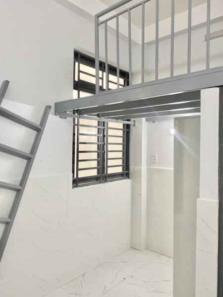 CHO THUÊ PHÒNG TRỌ CÓ GÁC CÓ BAN CÔNG Ở LÊ TRỌNG TẤN TÂN PHÚ, 27m2