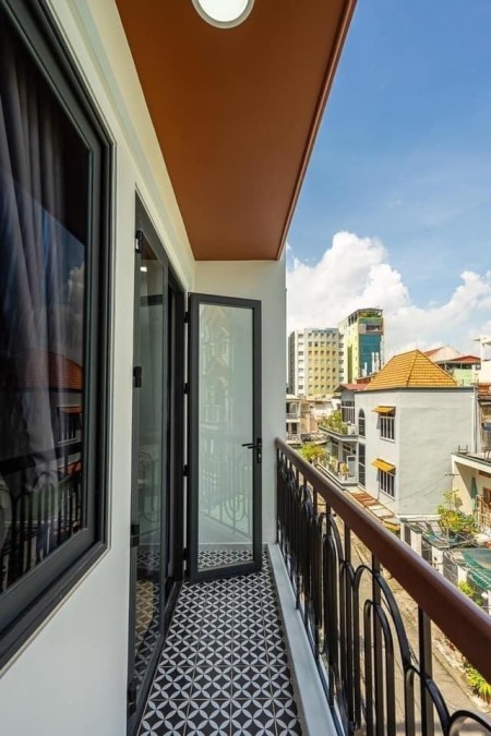 Căn Hộ Dịch Vụ Bancol Thông Thoáng Tại Bàu Cát, 27m2