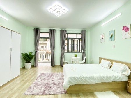 Studio ban công view triệu đô - gần Lotte quận 7, 30m2