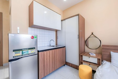 STUDIO NGAY SÂN GOLF TÂN SƠN - CÓ BALCON, 30m2