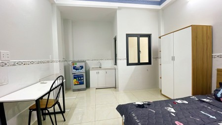 Cho thuê phòng full nội thất giá rẻ khu vực Tân Phú!!, 25m2