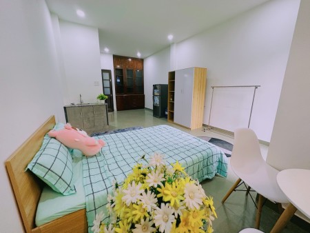 Cho thuê phòng có bancol full nội thất Tân Phú!!, 25m2