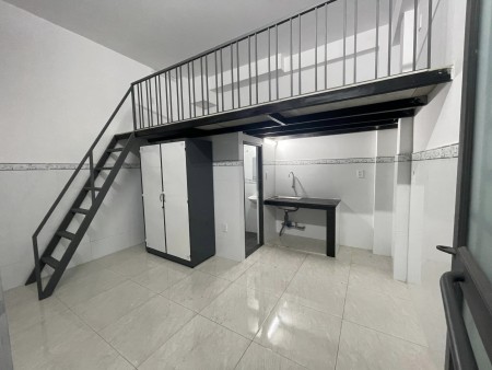 Phòng Mới 100% Gần CGV Nguyễn Xí, 30m2