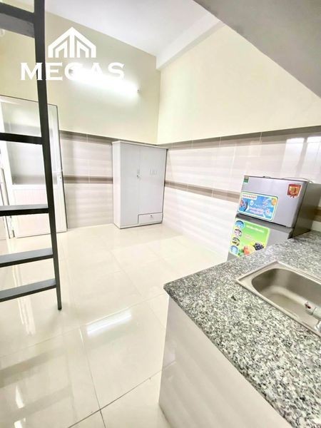 CHỈ 3.999.999 CHO PHÒNG FULL NỘI THẤT NGAY CÔNG VIÊN LÀNG HOA, 25m2