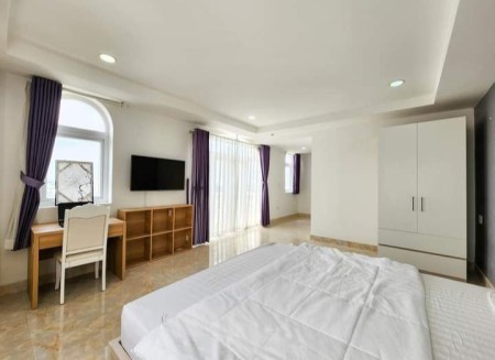 STUDIO BANCON ngay Hoàng Quốc Việt gần Cresent Mall, công viên Nam Viên Q7, 35m2
