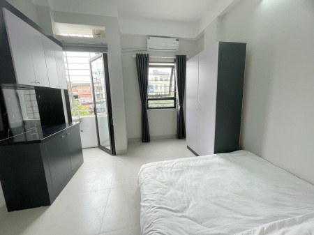 Cho thuê phòng trọ đầu ngõ 123 Yên Xá, giá: 3tr7, lh: 0969123345, 20m2