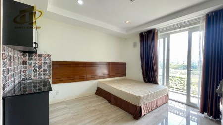 Căn hộ ban công_Full NT_Nguyễn thị thập_gần ĐH TDT_RMIT_LOTTE_quận 7, 35m2