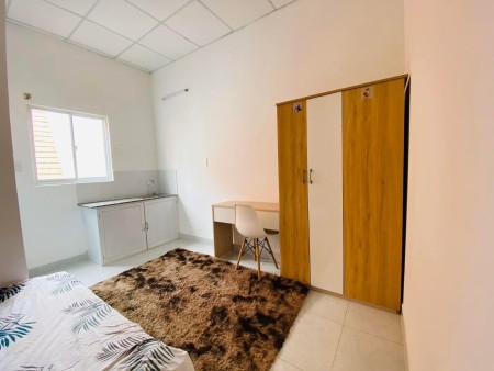 Căn Hộ Dịch Vụ Mới Xây Gần Sân Golf Tân Sơn Nhất, 27m2