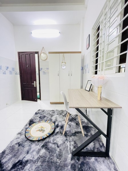 Phòng Mới Full nội thất Giá Tốt ưu đãi, ngay ĐH Văn Hiến, 20m2