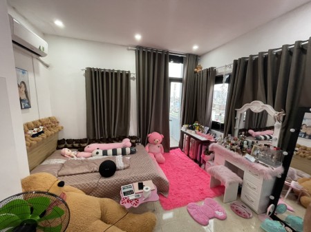 ️ Studio full nội thất ngay mặt tiền Tôn Đản Quận 4, 30m2