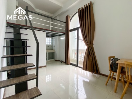 Cho thuê phòng trọ có Gác Ban Công ở 4 người kế ĐHCN Thực phẩm Tân Phú, 20m2