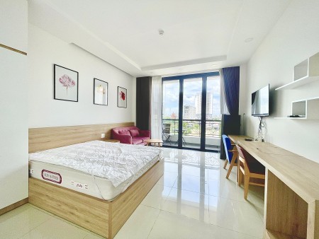 STUDIO BANCON BAO PHÍ ngay Tôn Thất Thuyết đối diện công viên gần ĐH Nguyễn Tất Thành Q4, 45m2