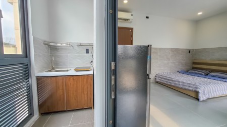Căn hộ full nội thất giá rẻ gần ngã tư Bảy Hiền ,Tân Bình, 25m2