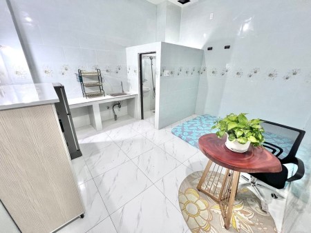 Phòng mới Cao Thoáng Full nội thất, 25m,kế ĐH Văn Hiến 5p, 25m2
