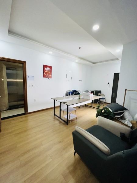 Cho thuê văn phòng làm việc 40M2 ngay Ngã 5 Chuồng Chó - Gò Vấp, 40m2