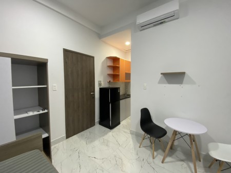 Studio có cửa sổ full nội thất ngay đường Trần Trọng Cung quận 7, 35m2
