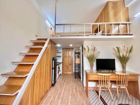 Căn Hộ Dịch Vụ Có Gác Mới Xây Gần BigC Trường Chinh, 27m2