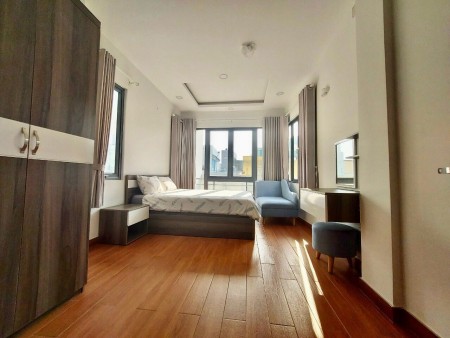 Căn Hộ Dịch Sang Trọng Có Bancol Phòng Ngủ Riêng Tại Phường 4 Tân Bình, 30m2