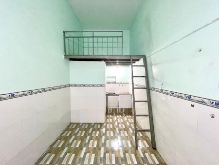 Cho thuê phòng có gác lửng tại p. Hiệp Tân - Quận Tân Phú, phù hợp ở được 3_4 bạn, 25m2