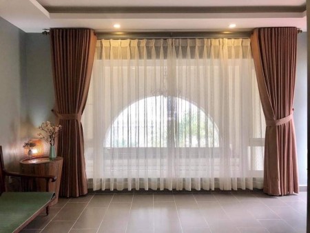 Căn hộ dịch vụ - 1 phòng ngủ riêng - máy giặt riêng - Cao Thị Chính Quận 7 , 50m2