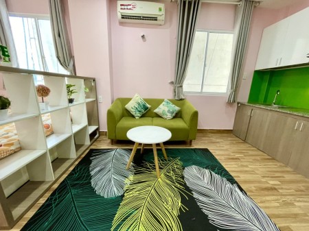 CHDV có ban công view sông ngay Bến Vân Đồn quận 4 gần đại học luật, Nguyễn Tất Thành, 45m2