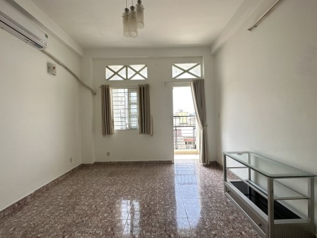 Căn hộ giá sinh viên-bancon rộng rãi-lê văn lương quận 7, 30m2