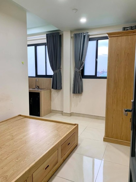 STUDIO 30m2- Cửa sổ thoáng, gần UFM, full nội thất, 30m2
