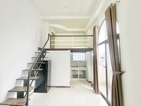 CHO THUÊ CÓ GÁC Ở NGÃ TƯ BẢY HIỀN TÂN BÌNH, 27m2