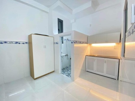 Cho thuê phòng giá rẻ Tân Bình, Giá hời !!!, 24m2