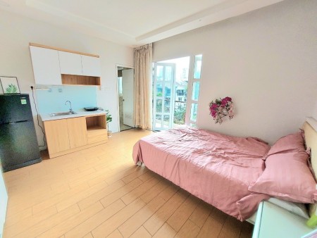 Cho thuê CHDV full nt _bancon, cửa sổ_ngay trung tâm quận 7_gần PMH, crescent mall, đh TDT, RMit,UfM, 60m2