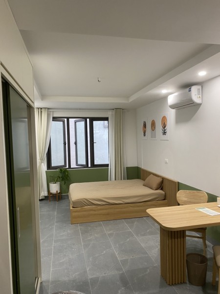 Cho thuê căn hộ dịch vụ tại Phố Nguyễn Đình Thi, Văn Cao, Tây Hồ. Cách hồ 10m. Gía chỉ 7tr, 50m2