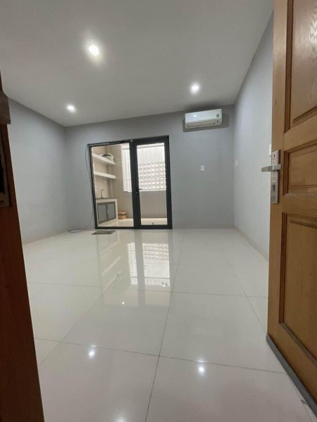 PHÒNG TRỌ GIÁ RẺ Ở HOÀNG HOA THÁM, TÂN BÌNH, 27m2