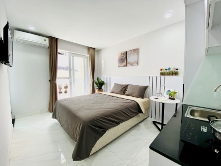 Studio ban công _full nt _phạm thái bường_đối diện đh Rmit- TDT quận 7, 35m2