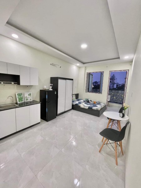 Cho thuê phòng trọ ban công lớn ở Nguyễn Tư Giản P15 Tân Bình, 25m2