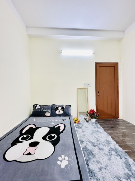 Cho thuê phòng trọ giá rẻ gần Chợ Tân Trụ, Tân Bình, 18m2