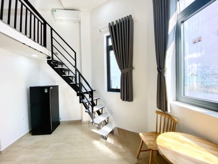 Căn hộ Duplex full nt ngay Cầu Tân Thuận quận 7, 35m2